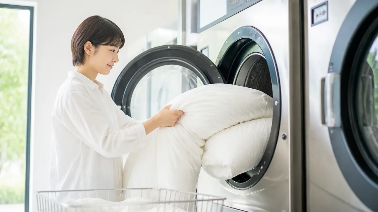 布団のダニは干すだけで効果あり?正しい対策と天日干しのコツ