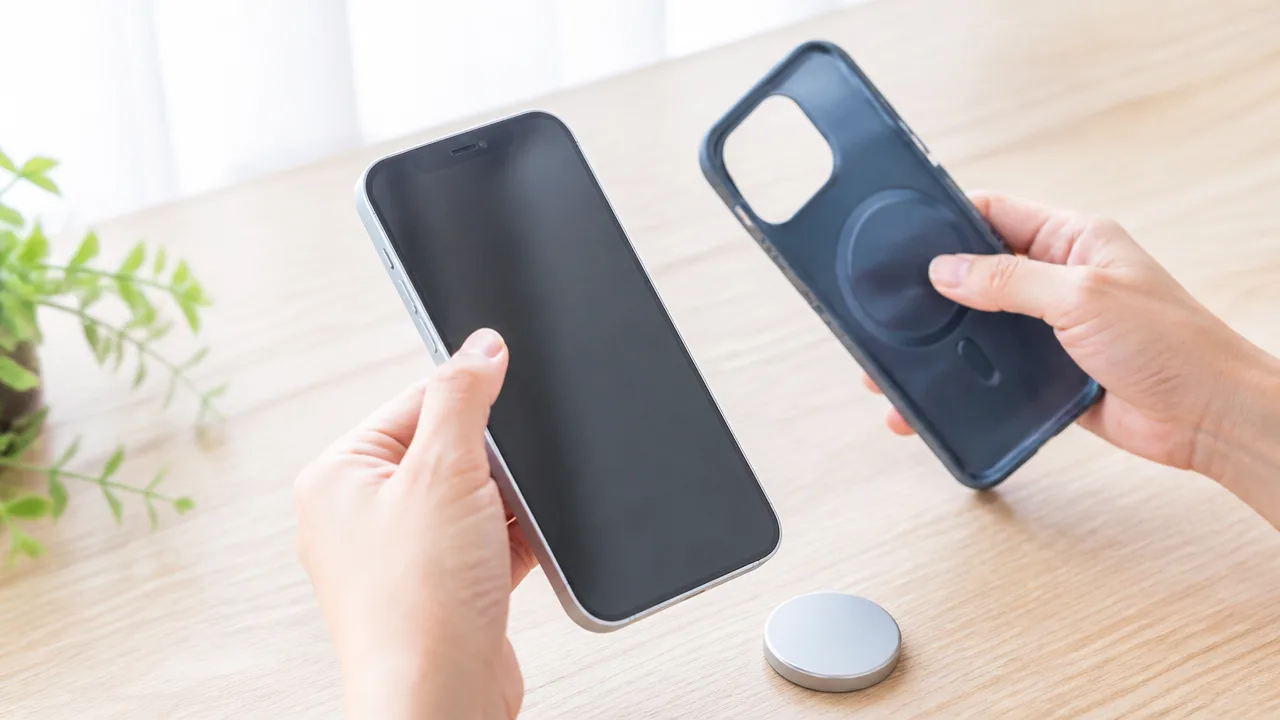 スマホの画面が回転しない原因は？設定の確認方法と直し方を解説