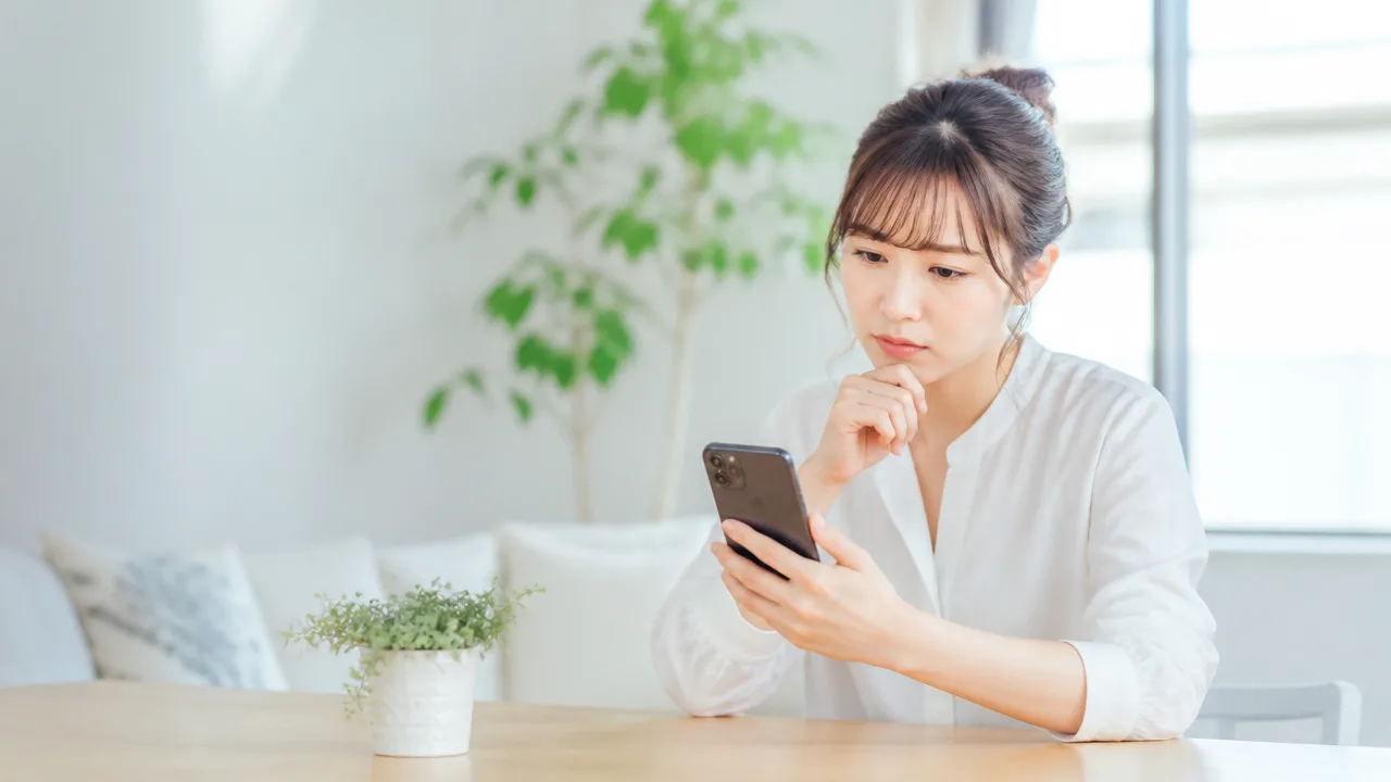 スマホの通知が来ないのは特定のアプリだけ？原因と対処法